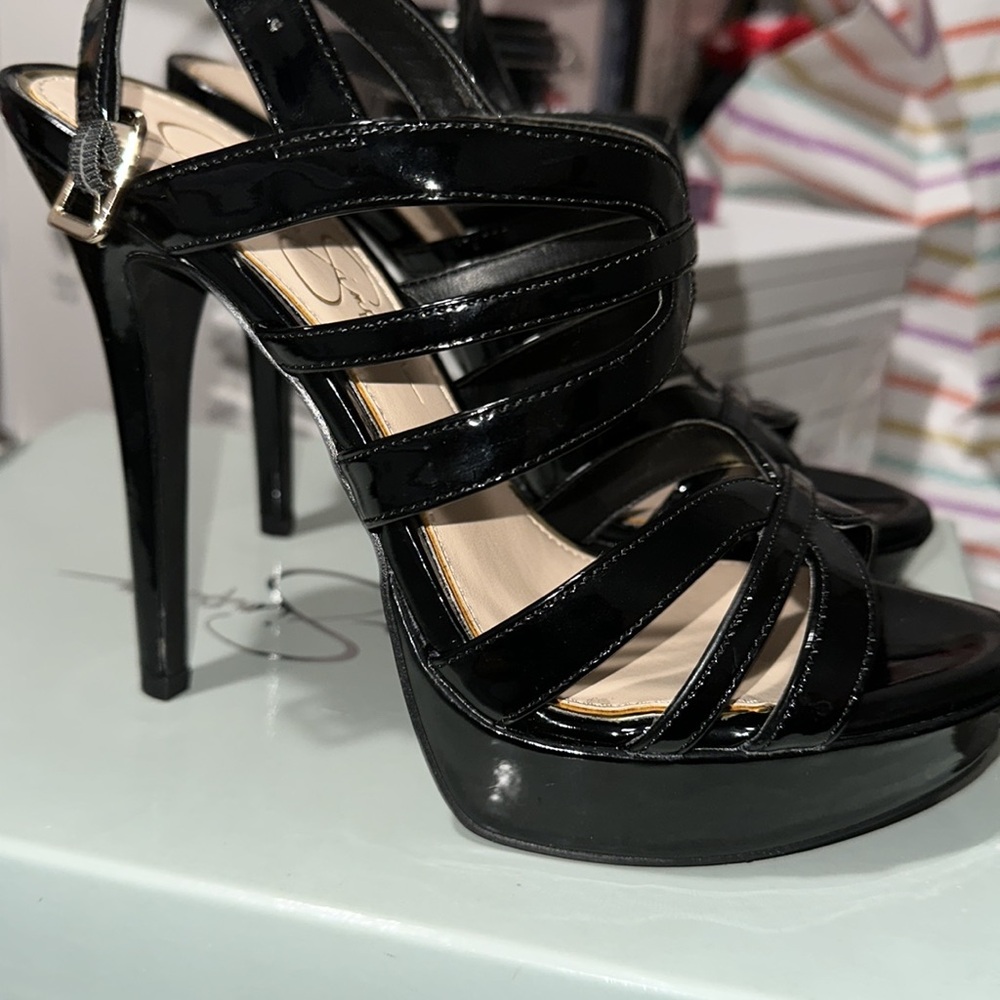 Black heels
